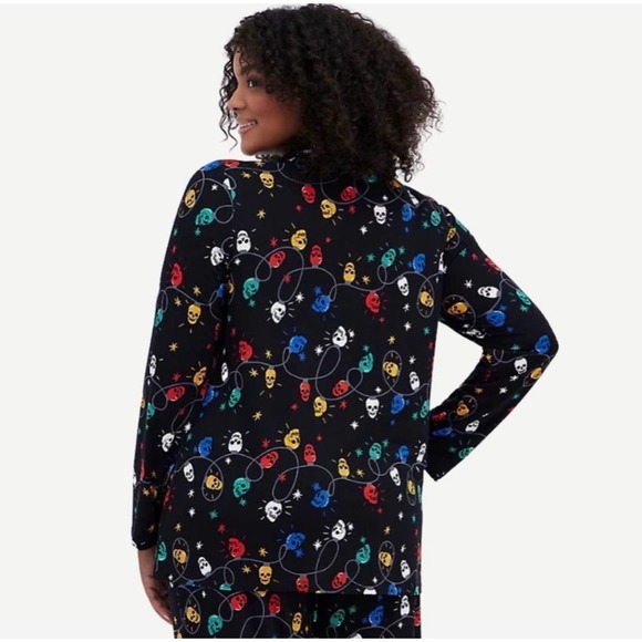 Torrid Super Soft Skull Holiday Lights Lounge Wear Set - Black - Size: 2X - Picture 4 of 16
